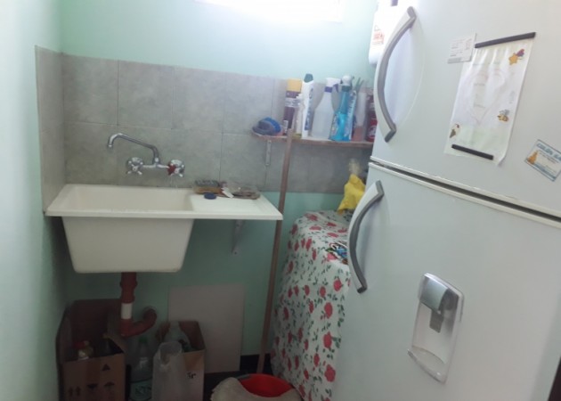 VENDO EXCELENTE CASA EN PRIMERO DE MAYO!!!