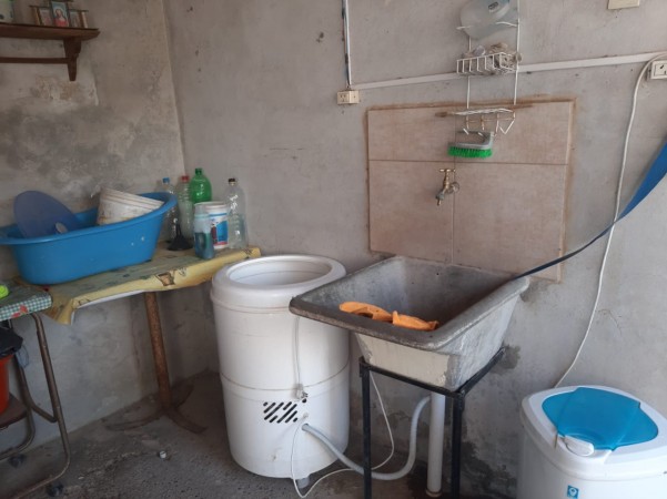 VENDO CASA EN VILLA ELISA, MUY LINDA UBICACION