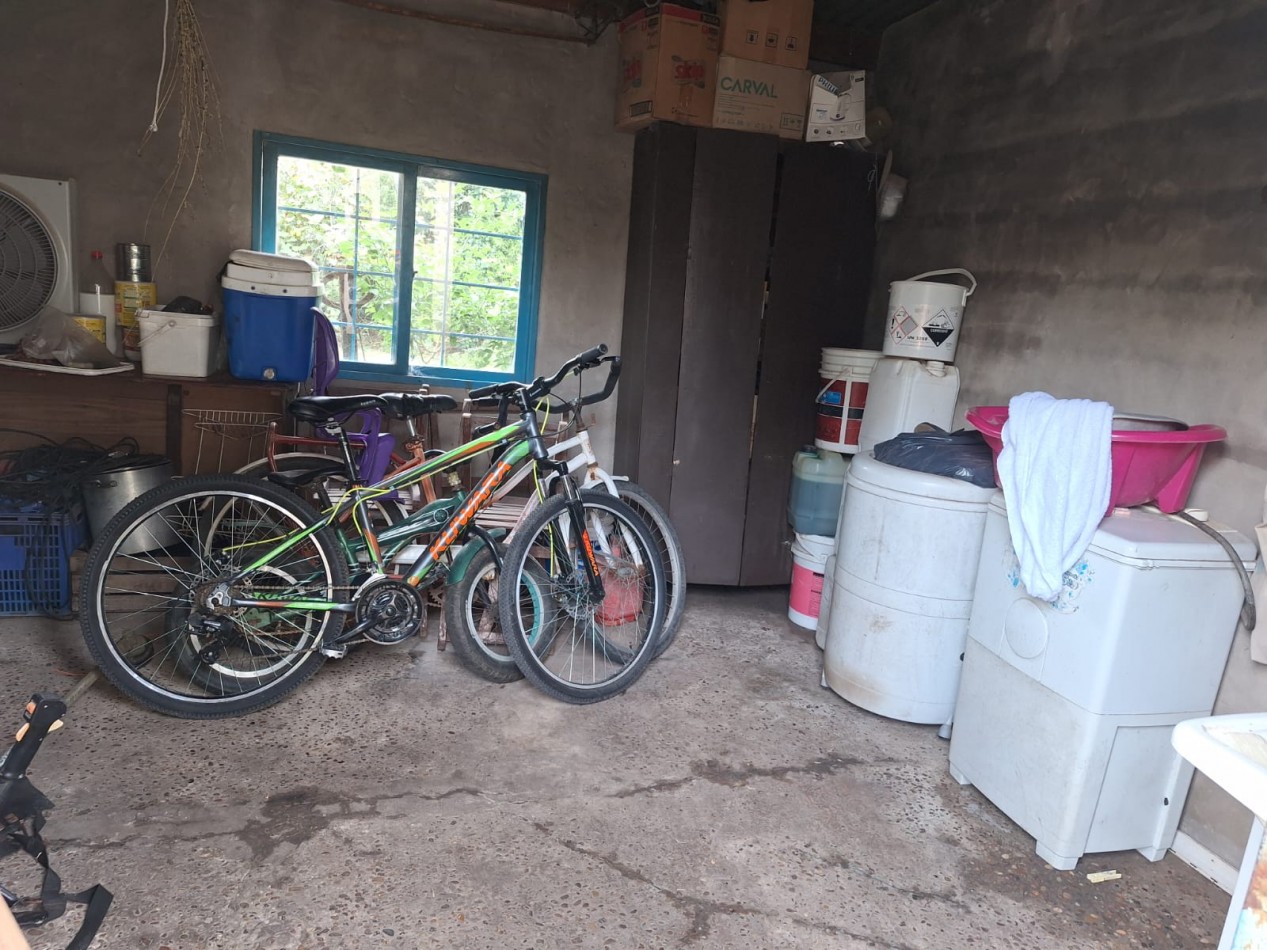 VENDO CASA EN VILLA ELISA!!