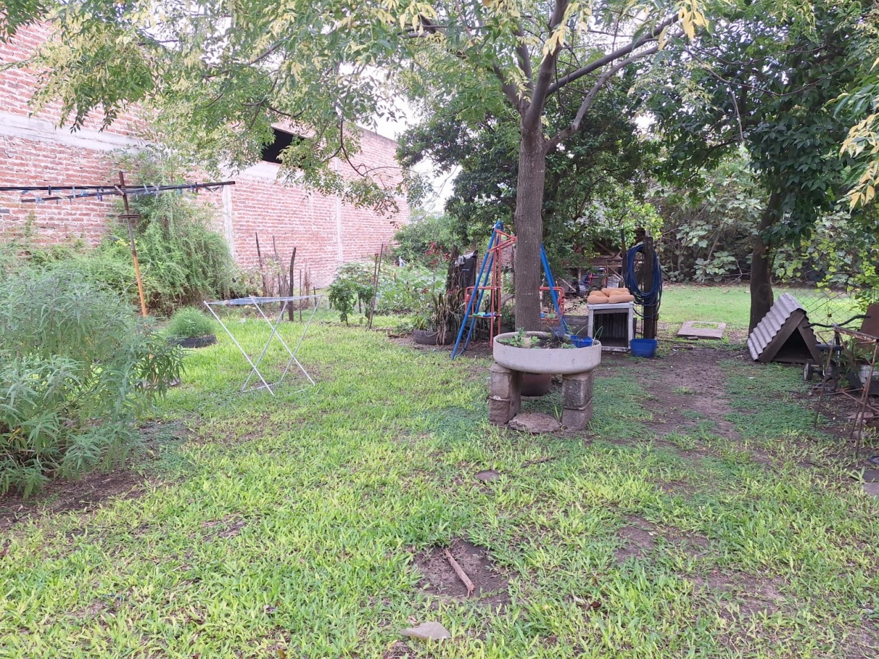 VENDO CASA EN VILLA ELISA!!