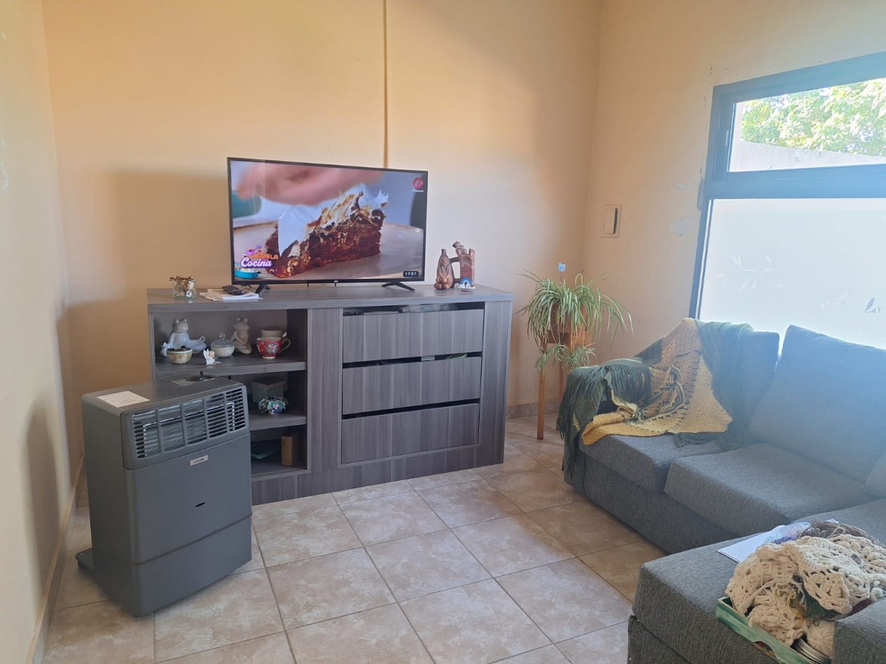 VENDO CASA EN VILLA ELISA!!