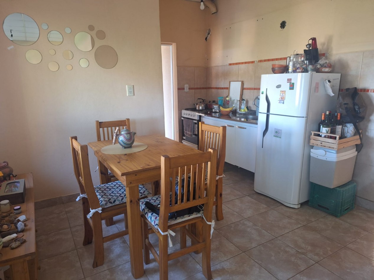 VENDO CASA EN VILLA ELISA!!