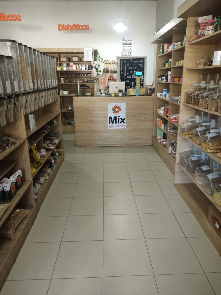 VENDO FONDO DE COMERCIO EN VILLA ELISA, RUBRO DIETETICA, EXCELENTE UBICACION !!!
